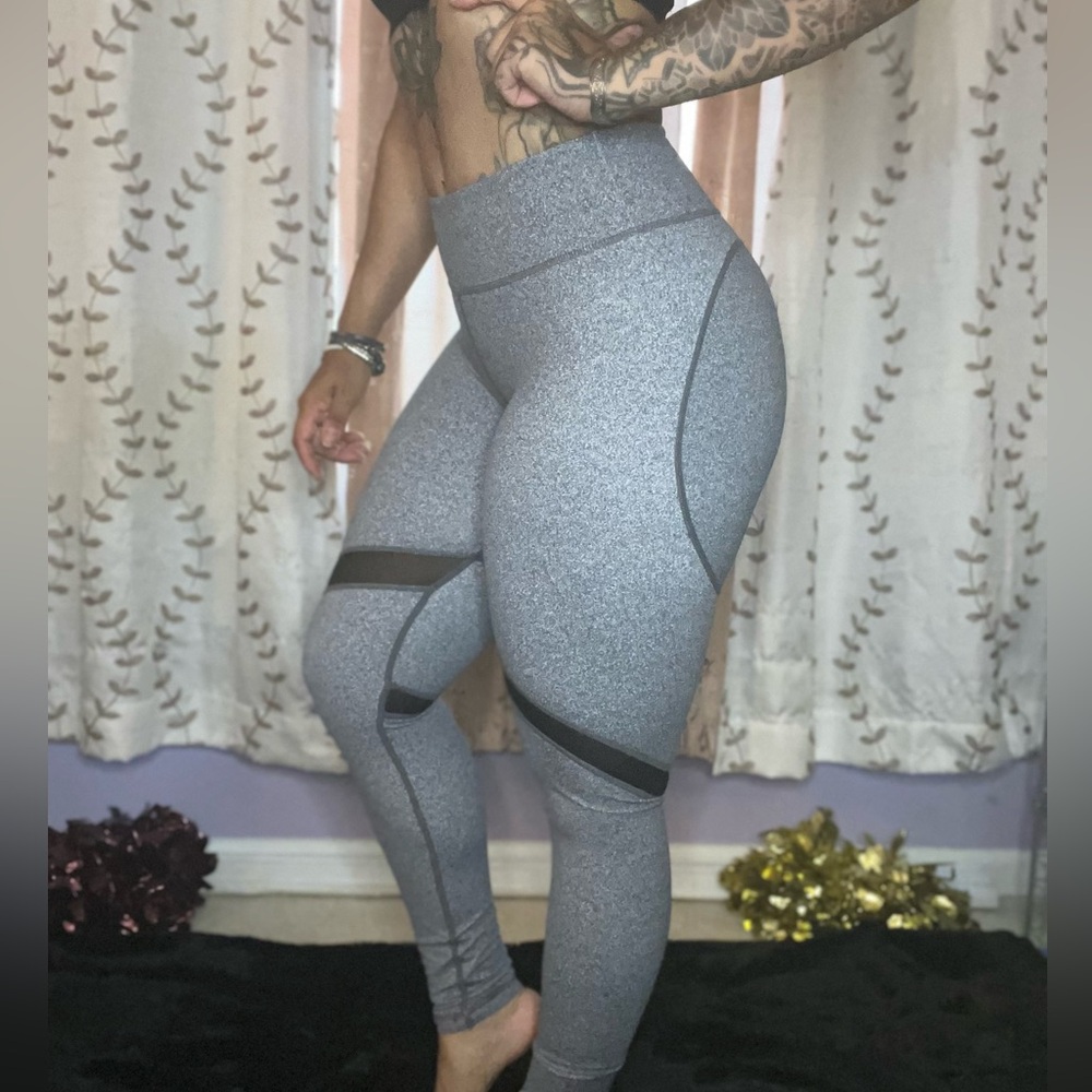 Curve n Combatboots SAMPLE leggings; only pair available!